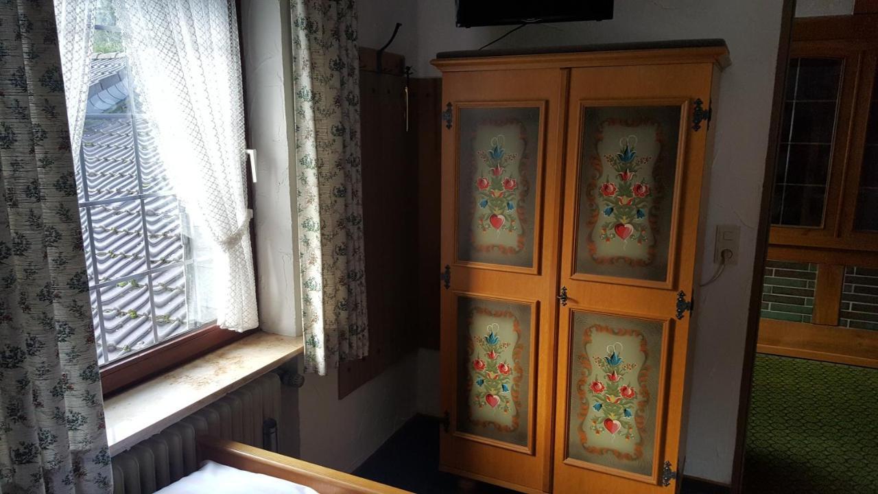 Pension Haus Seidenweber Schmallenberg Buitenkant foto