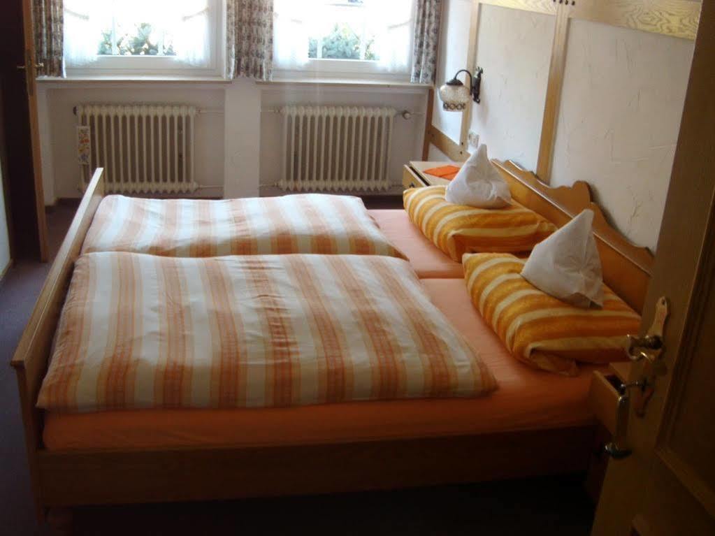 Pension Haus Seidenweber Schmallenberg Buitenkant foto